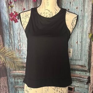 Free People Movement NWT tank top and sports bra in one, size‎ small